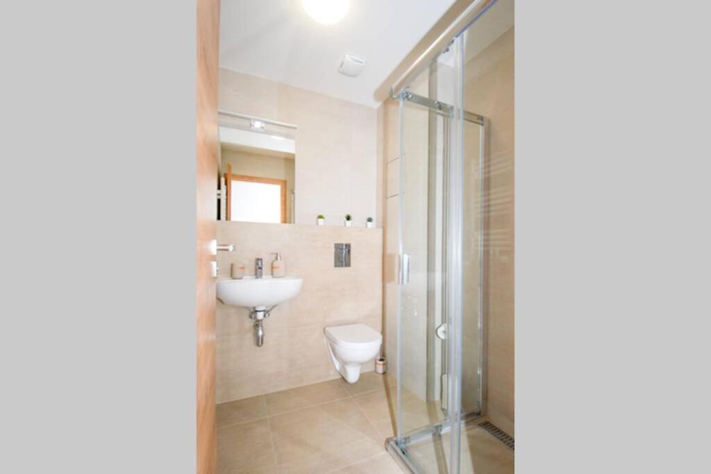 Lipnoport Lakeside Apartment